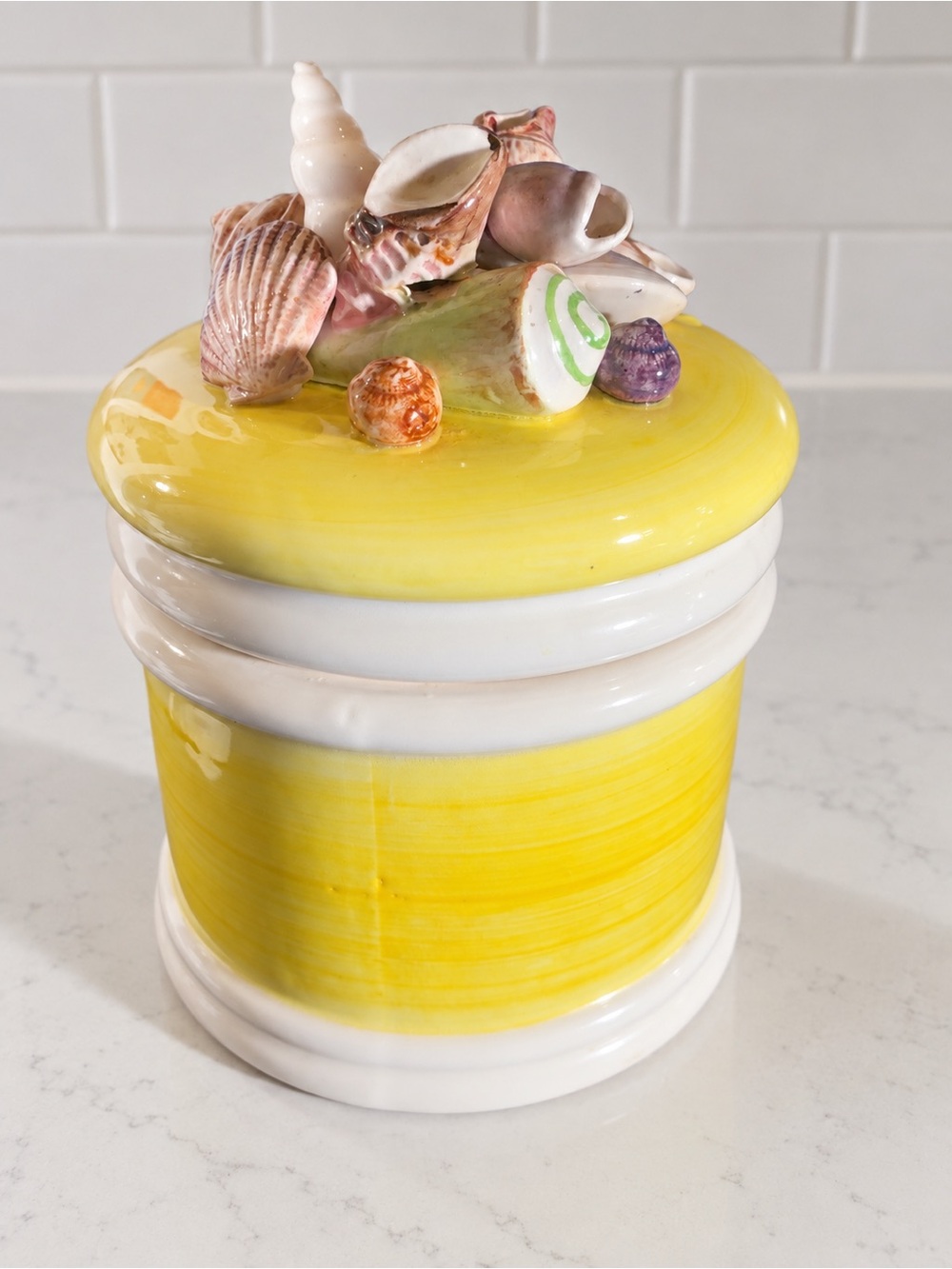 Vintage Seymour Mann Country Casual Japan Yellow Ceramic Shell Lid Canister